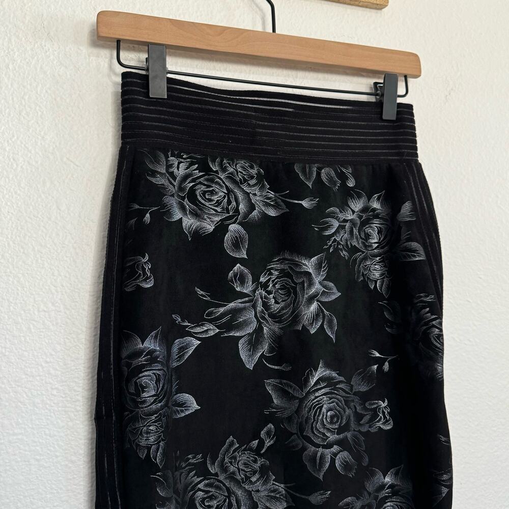 ZHIVAGO Australia Midi Pencil Bodycon Skirt Black Silver Metallic Floral Size 2 - Picture 3 of 7